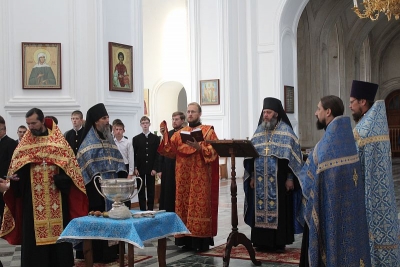 Духовенство Николаевской обители вознесло молитвы об учащихся и учащих