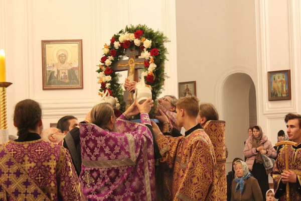 Престольный праздник Крестовоздвижения в Николаевской обители