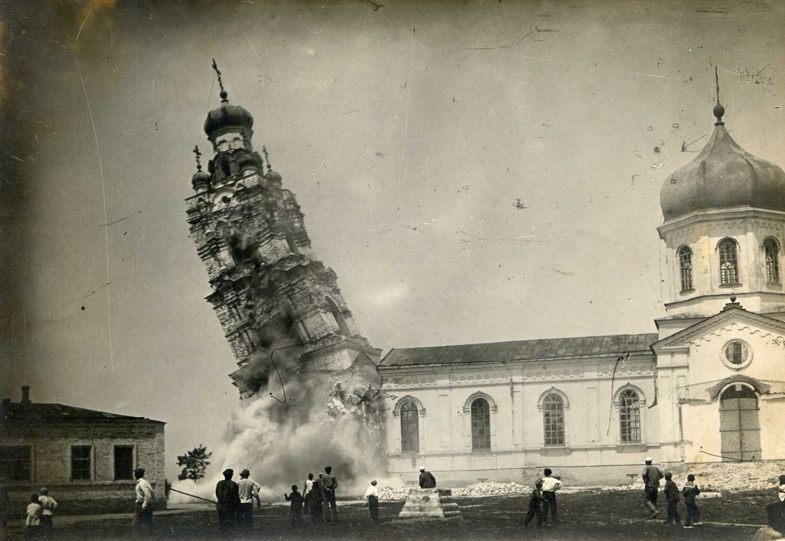 взрыв в храме