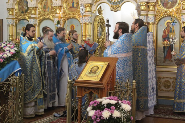 Престольный праздник в Свято-Покровском женском монастыре