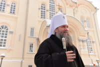 Приглашаем на Архиерейские богослужения 6 и 7 апреля!