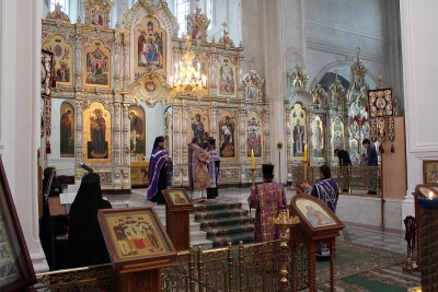 Епископ Среднеуральский Евгений совершил всенощное бдение накануне начала Успенского поста