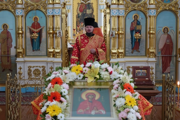 Божественная литургия в день празднования святой равноапостольной Марии Магдалины