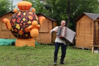 День косоворотки