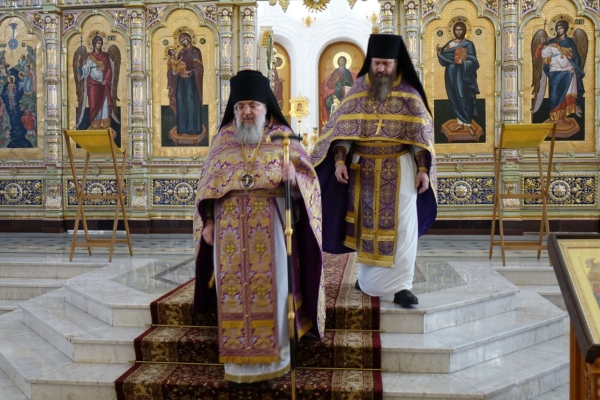 Божественная литургия в неделю Торжества Православия