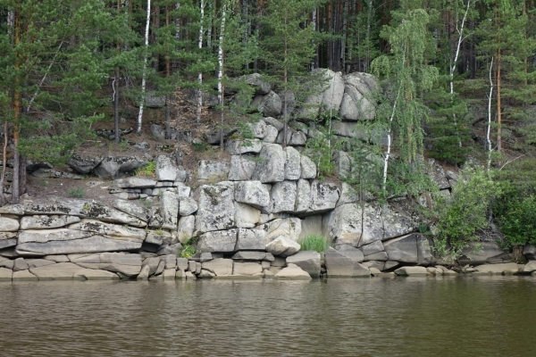 Берега Верхотурского водохранилища