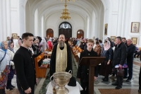 Освящение пасхальных куличей и яиц в Крестовоздвиженском соборе нашего монастыря