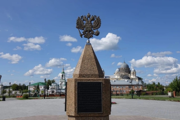 Верхотурье - центральная площадь города сегодня