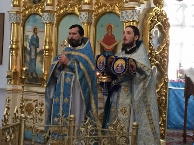 В праздник Сретения Господня наместник Свято-Николаевского монастыря отслужил Божественную Литургию в Свято-Покровском монастыре.
