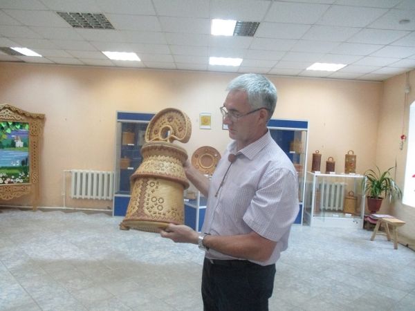 Выставка берестяных изделий Сергея Коротчени
