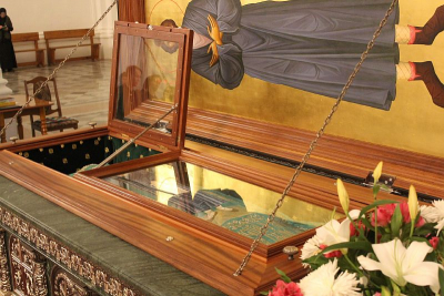 Акафист у мощей праведного Симеона по воскресеньям служат в Свято-Николаевском монастыре