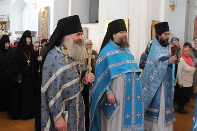 Игумен Иероним (Миронов) возглавил Божественную Литургию  в Свято-Покровском монастыре на престольный праздник.