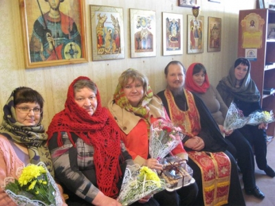 Иеромонах Аркадий(Абатуров) поздравил женщин окормляемой ПЧ 71 с Праздником Жен-мироносиц