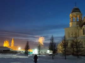 Первый весенний вечер 2023 года в Свято-Николаевском Верхотурском мужском монастыре