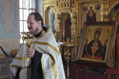 18 мая в Свято-Николаевском монастыре совершен молебен у Иконы Божией Матери *Неупиваемая Чаша*
