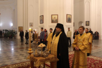 Всенощное бдение накануне дня памяти свт Димитрия Ростовского