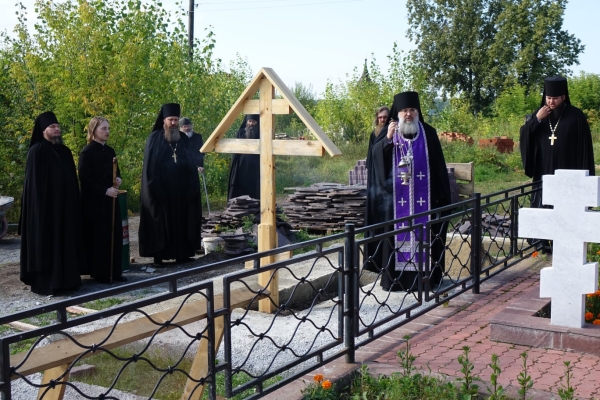 Лития по усопшему брату