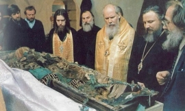Обретение мощей святителя Тихона (Беллавина), патриарха Московского и всея России