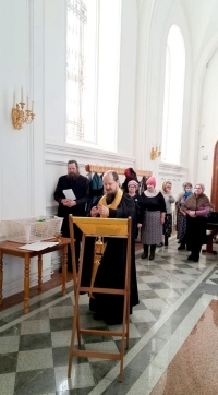 Молебен за воинов