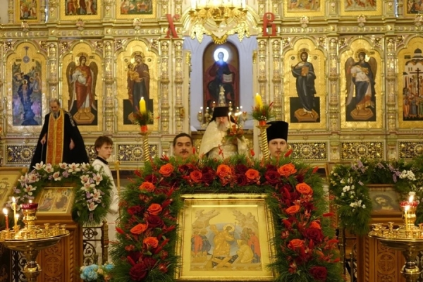 Пасхальный крестный ход в нашем монастыре