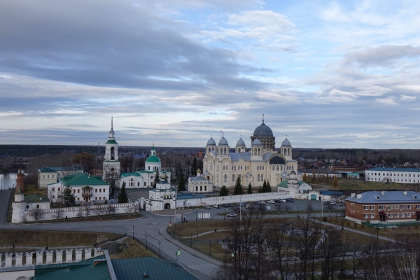 Знамение над монастырем