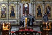 Утреня. Крестный ход с плащаницей