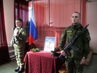 Верхотурье простилось с земляком